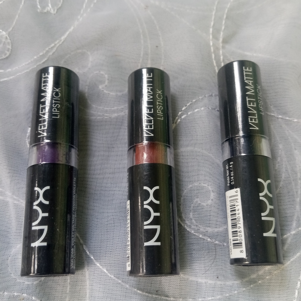Lot of 3 NYX Velvet Matte lipsticks